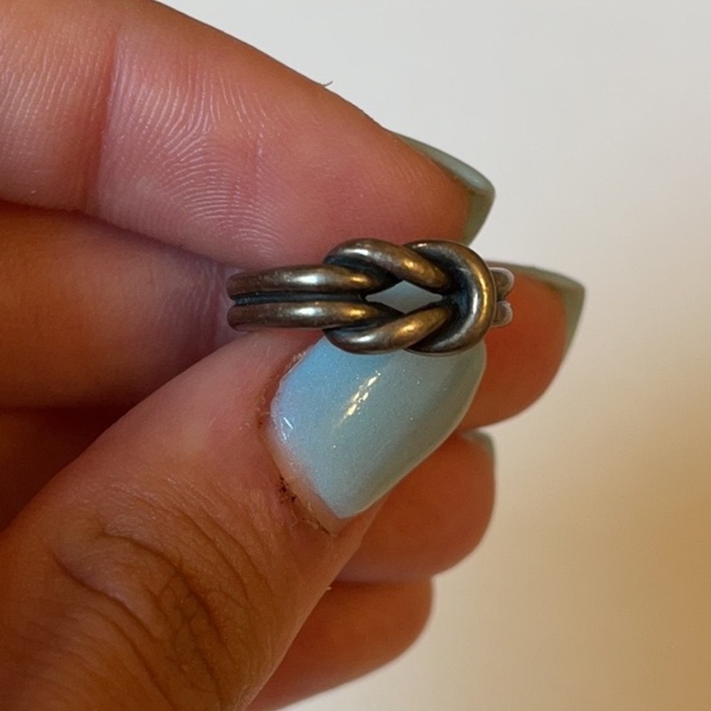 James Avery knot ring